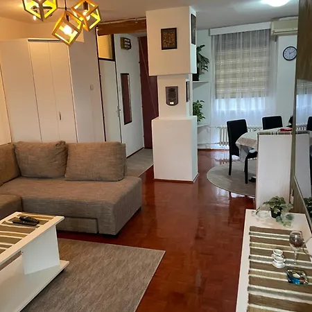 Arena 23 Appartement *